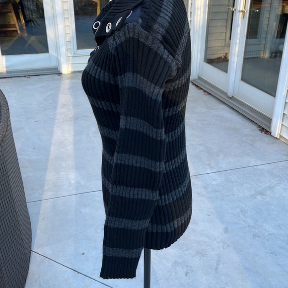 D&G SNAP Dolce and Gabbana ribbed turtleneck wool blend sweater grey and black - Picture 11 of 12